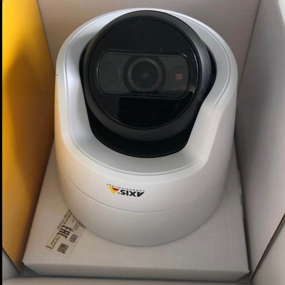 Axis M31 Network camera - Picture 2 of 5